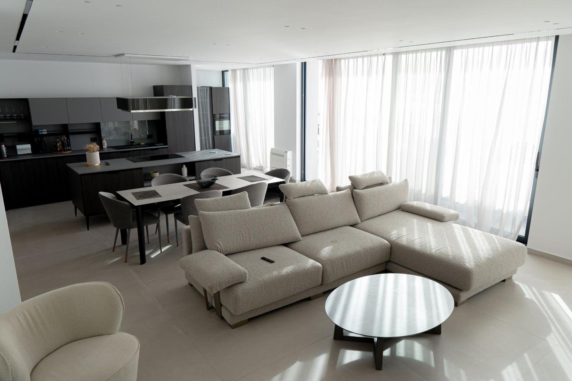 Apartman Crystal Radhime Vlora