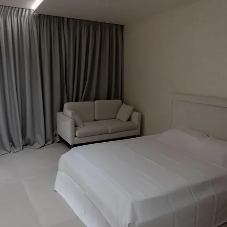 Crystal Beach Radhime Vlore Exterior photo